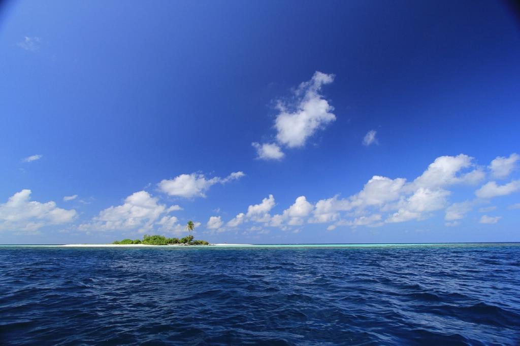 Local Island Inn Hangnaameedhoo Exterior photo